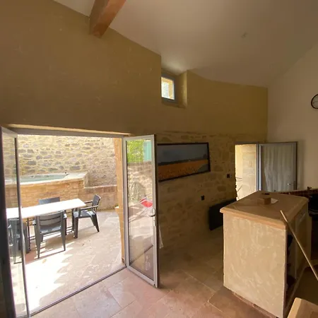 Villa Near Uzes *
