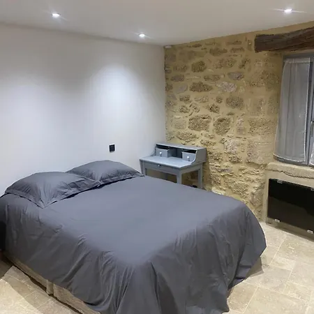 Near Uzes Saint-Siffret